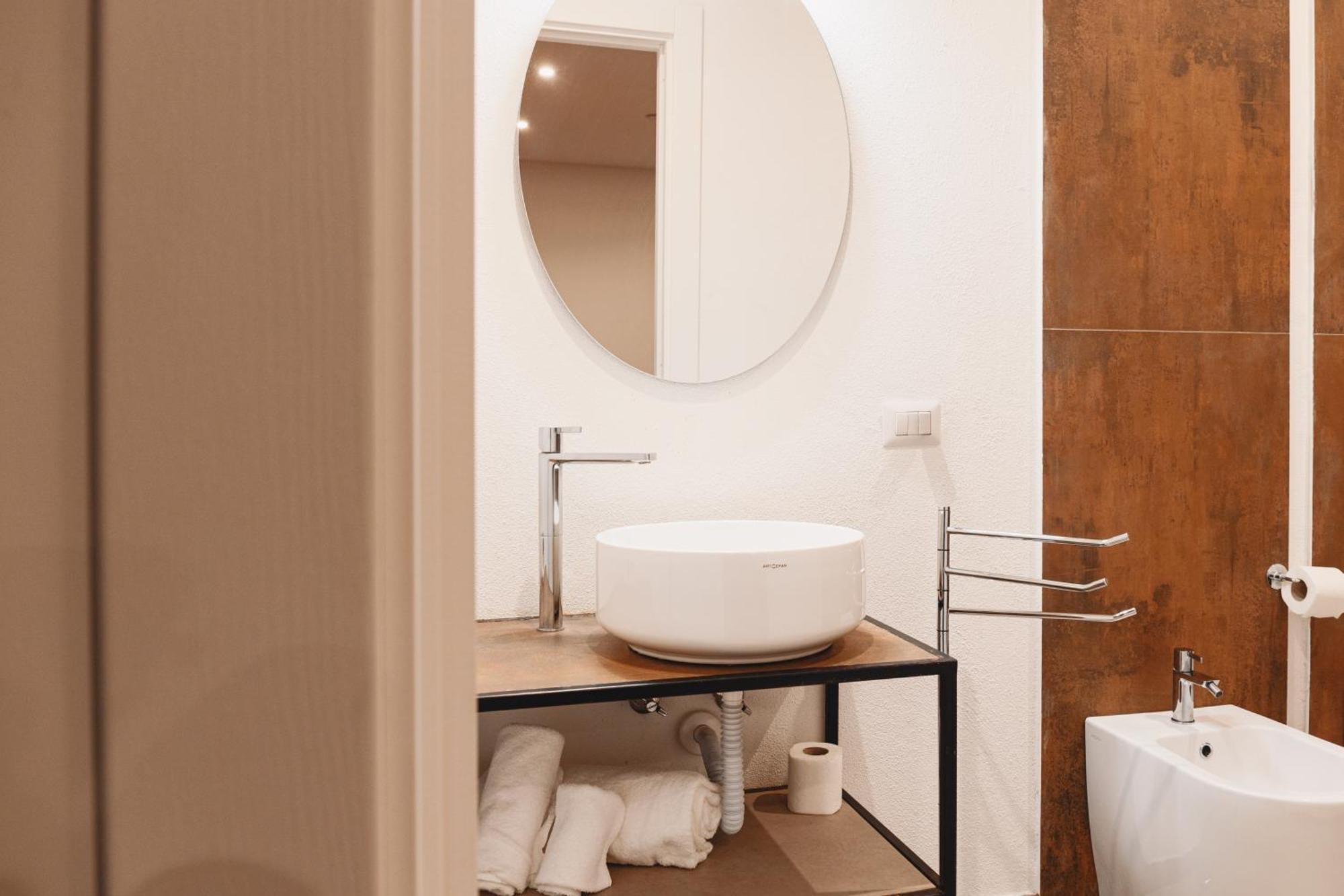 Attico33 Hotel Napoli Bagian luar foto